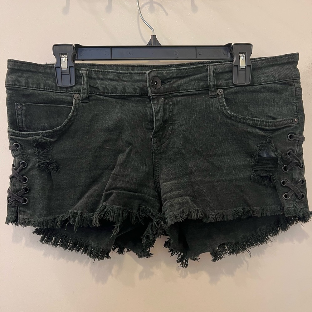 Billabong shorts